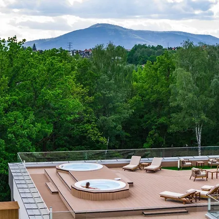 Laguna Beskidow Lägenhetshotell 4*